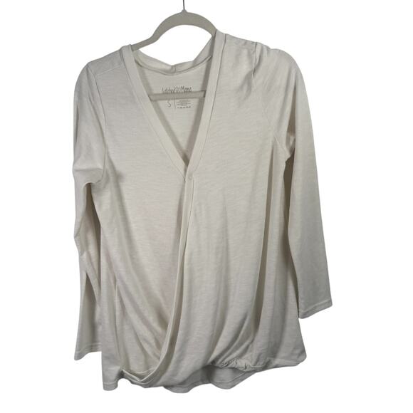 Latched Mama Off-White V-Neck Wrap Top - Picture 1 of 4